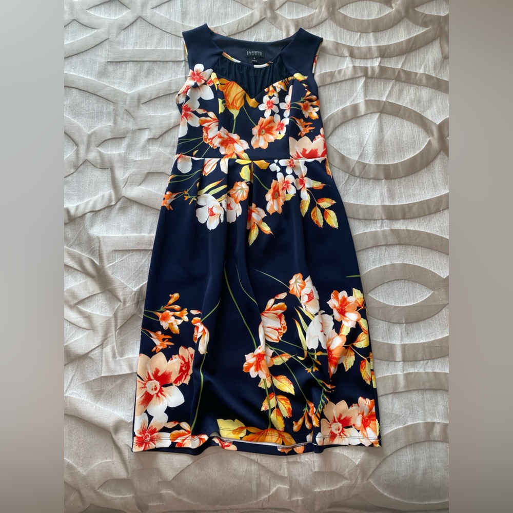 Elegant floral cocktail dress